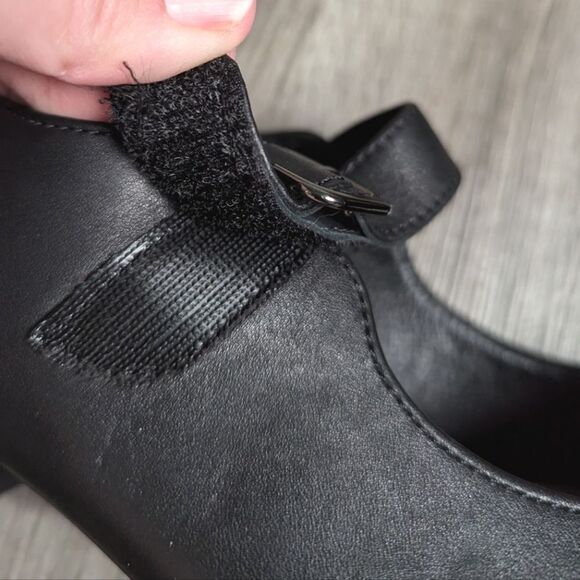 Clarks Linnae Walk Black leather block heel comfort strappy Mary Janes 9 - Picture 6 of 9